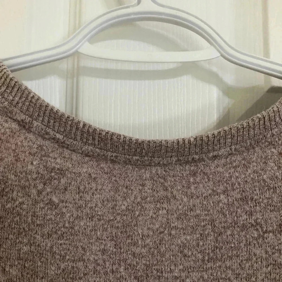 Me To We Purple Lightweight Sweatshirt Size  Medium - Picture 16 of 16